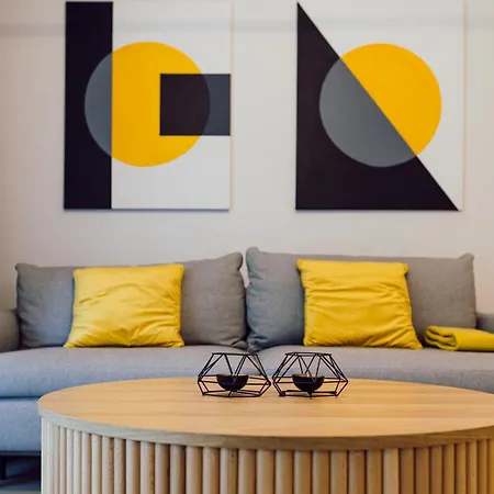 アパート River - Mazuria オストルダ